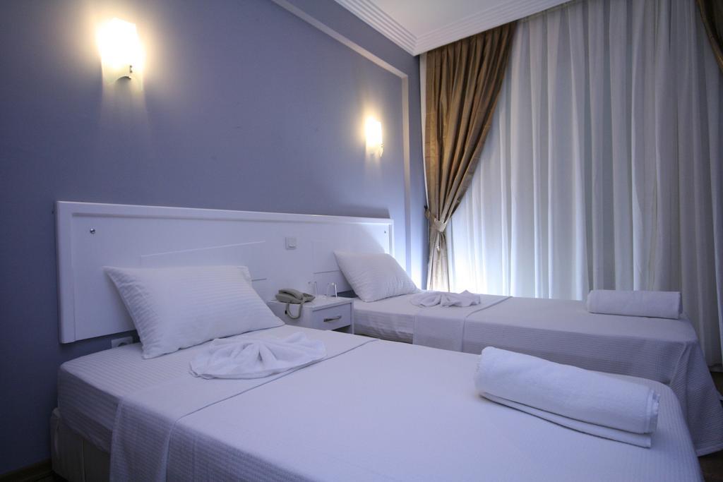 Adrian Beach Hotel Fethiye Extérieur photo